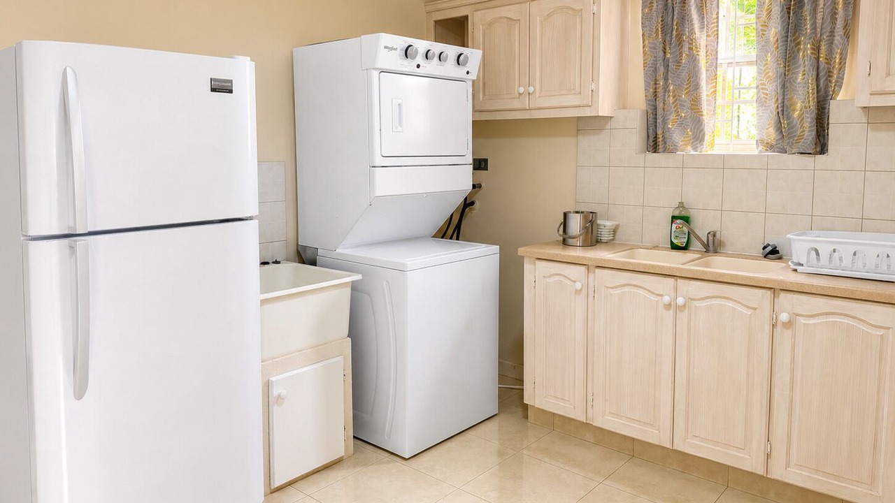 Photo of Kitchen in Oistins