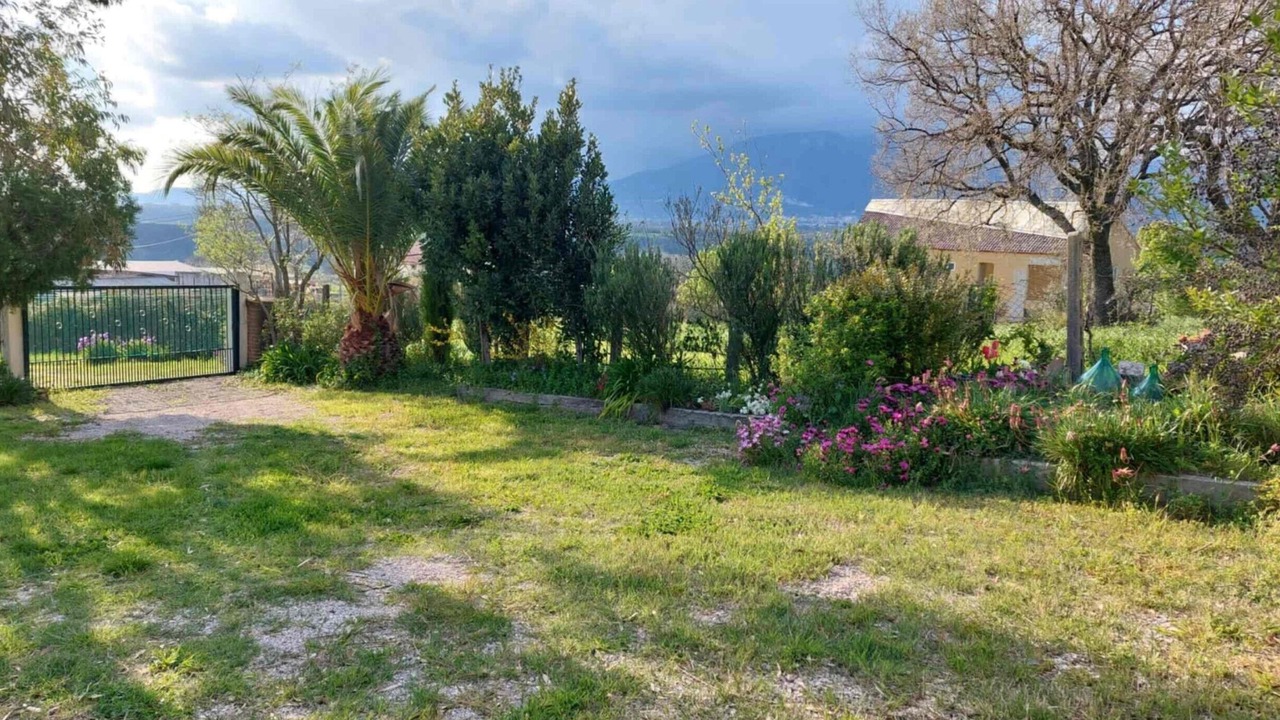 Photo of Outdoor in Serre