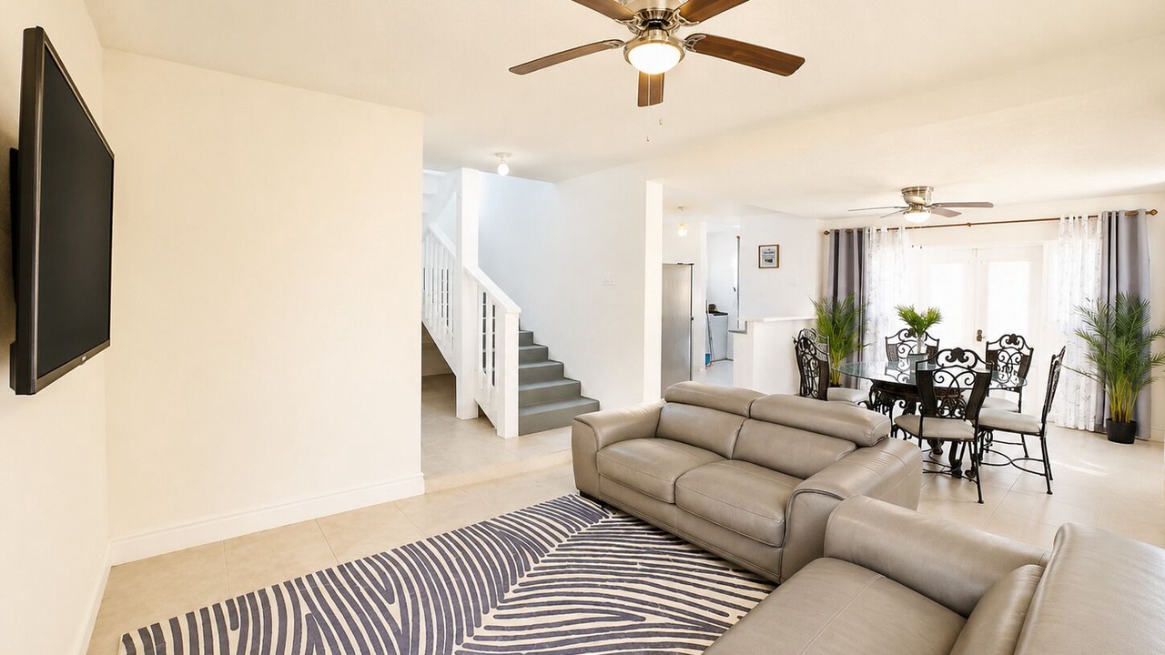 Photo of Livingroom in Durants