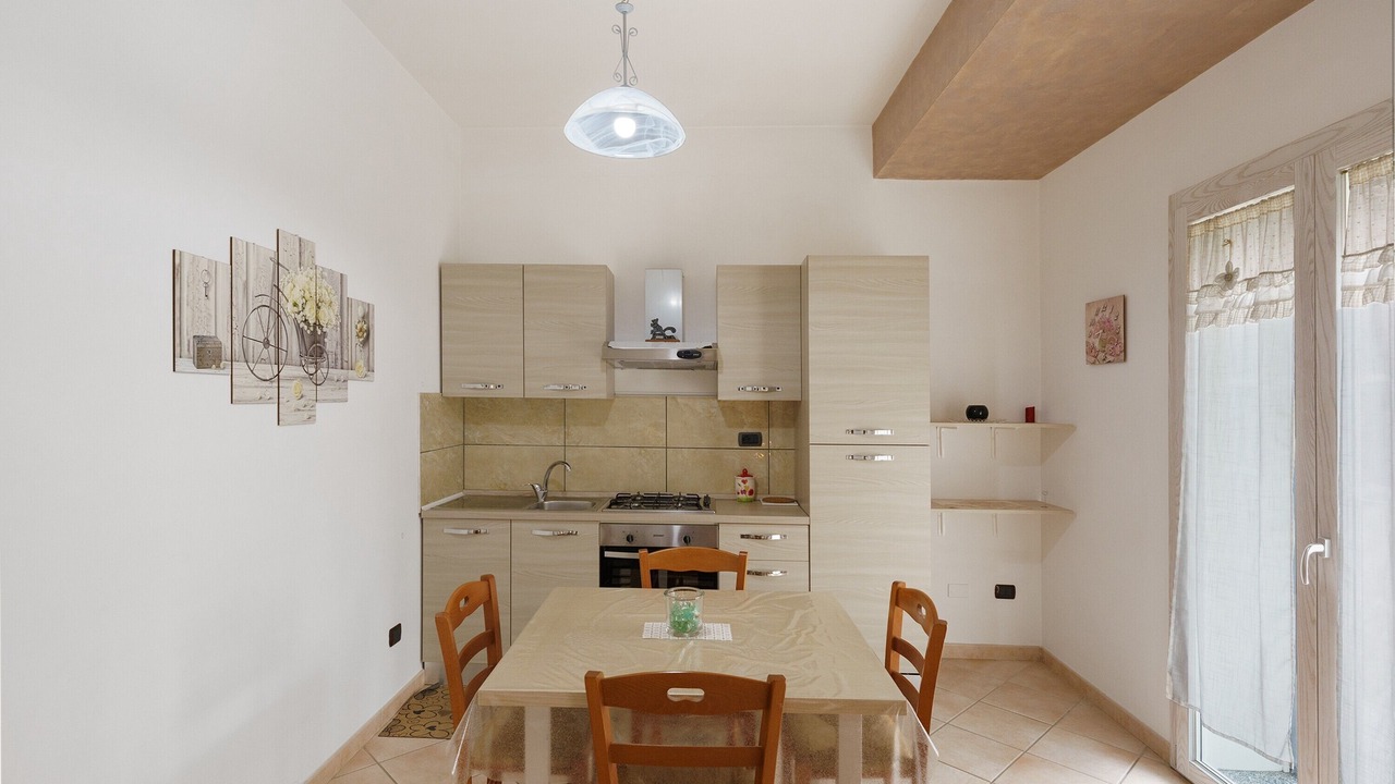 Photo of Kitchen in Piazza-Tralia-Pendolo