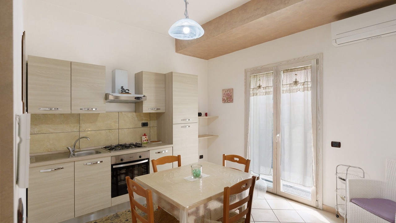 Photo of Kitchen in Piazza-Tralia-Pendolo