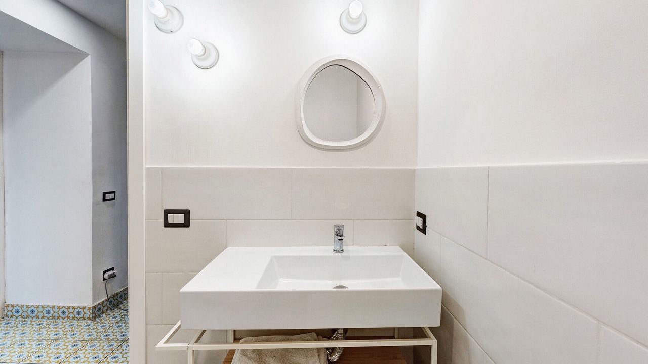 Photo of Bathroom in Naples