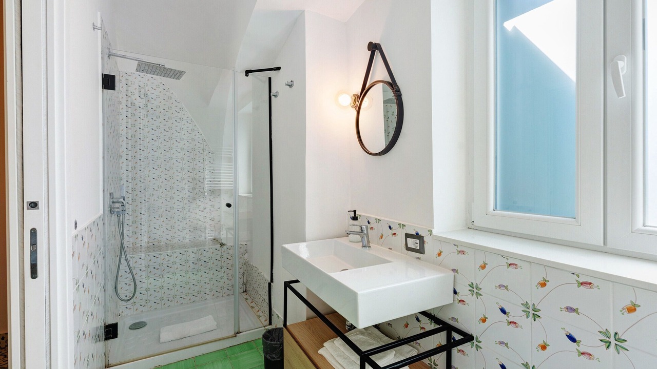 Photo of Bathroom in Naples