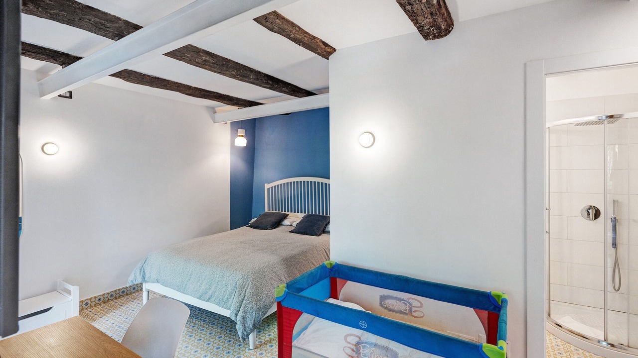Photo of Bedroom in Naples