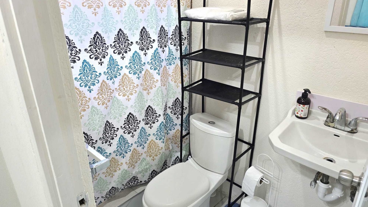 Photo of Bathroom in Silver Sands