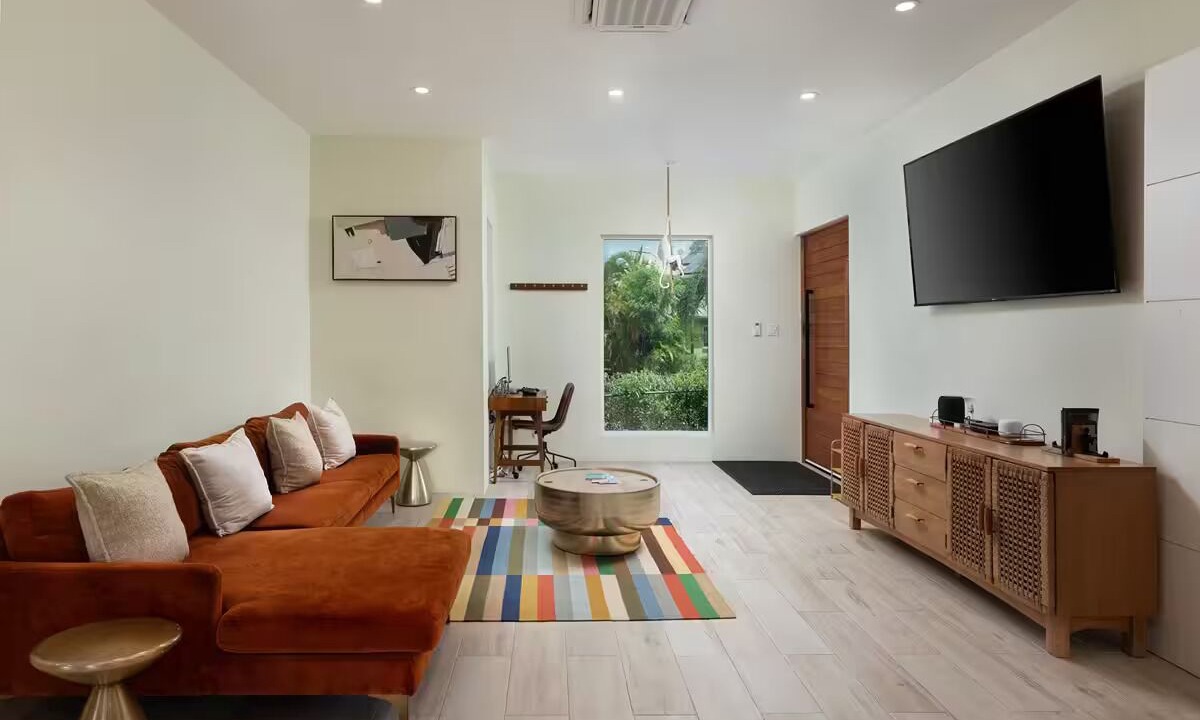 Photo of Livingroom in Deanes
