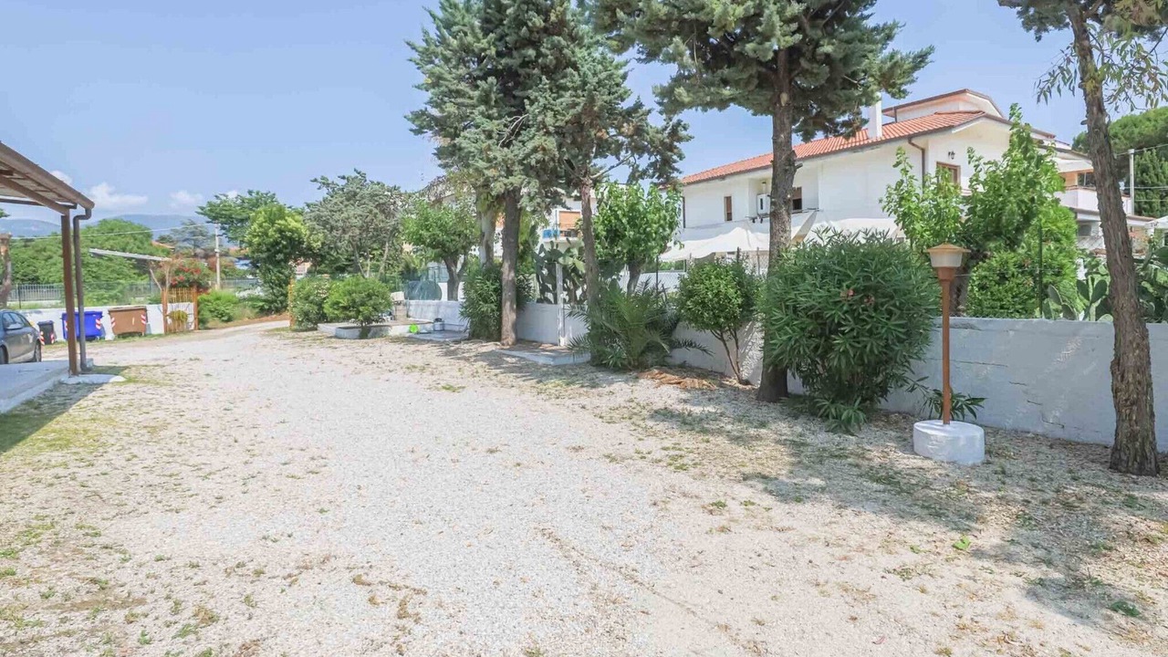 Photo of Outdoor in Paestum