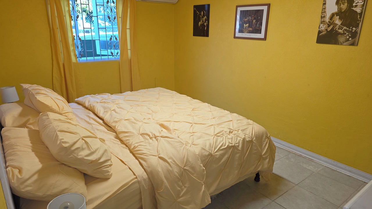 Photo of Bedroom in West Terrace