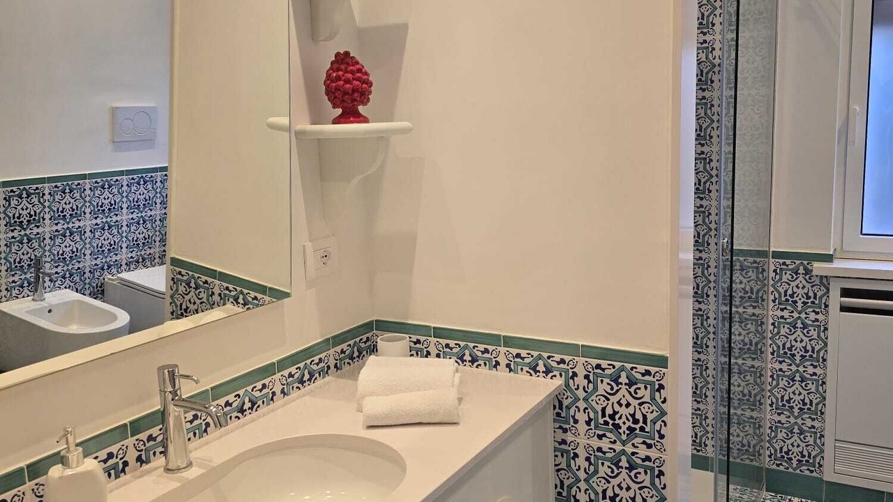 Photo of Bathroom in Laura