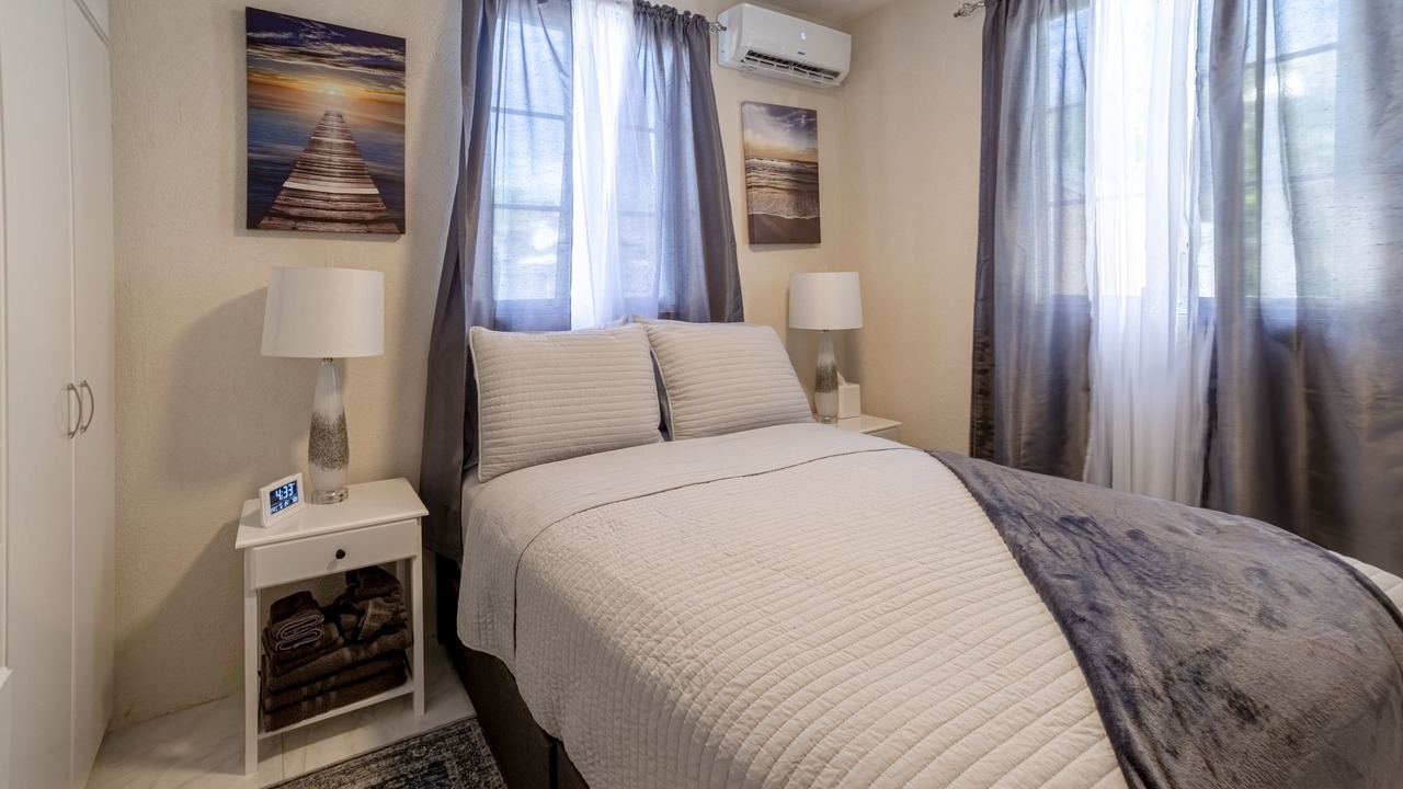 Photo of Bedroom in Fitts Village