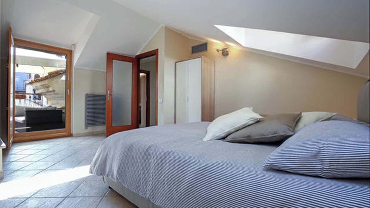 Photo of Bedroom in Historical Downtown Salerno