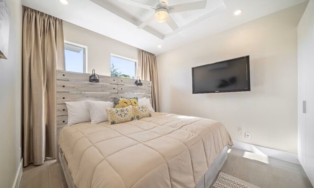 Photo of Bedroom in Speightstown