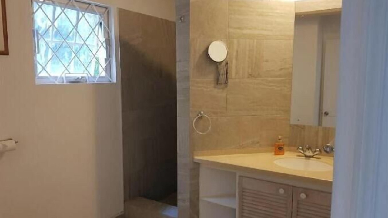 Photo of Bathroom in Sunset Crest