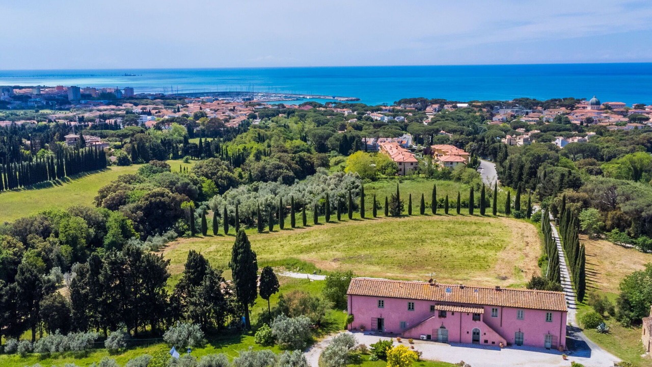 Photo of Others in Castiglioncello