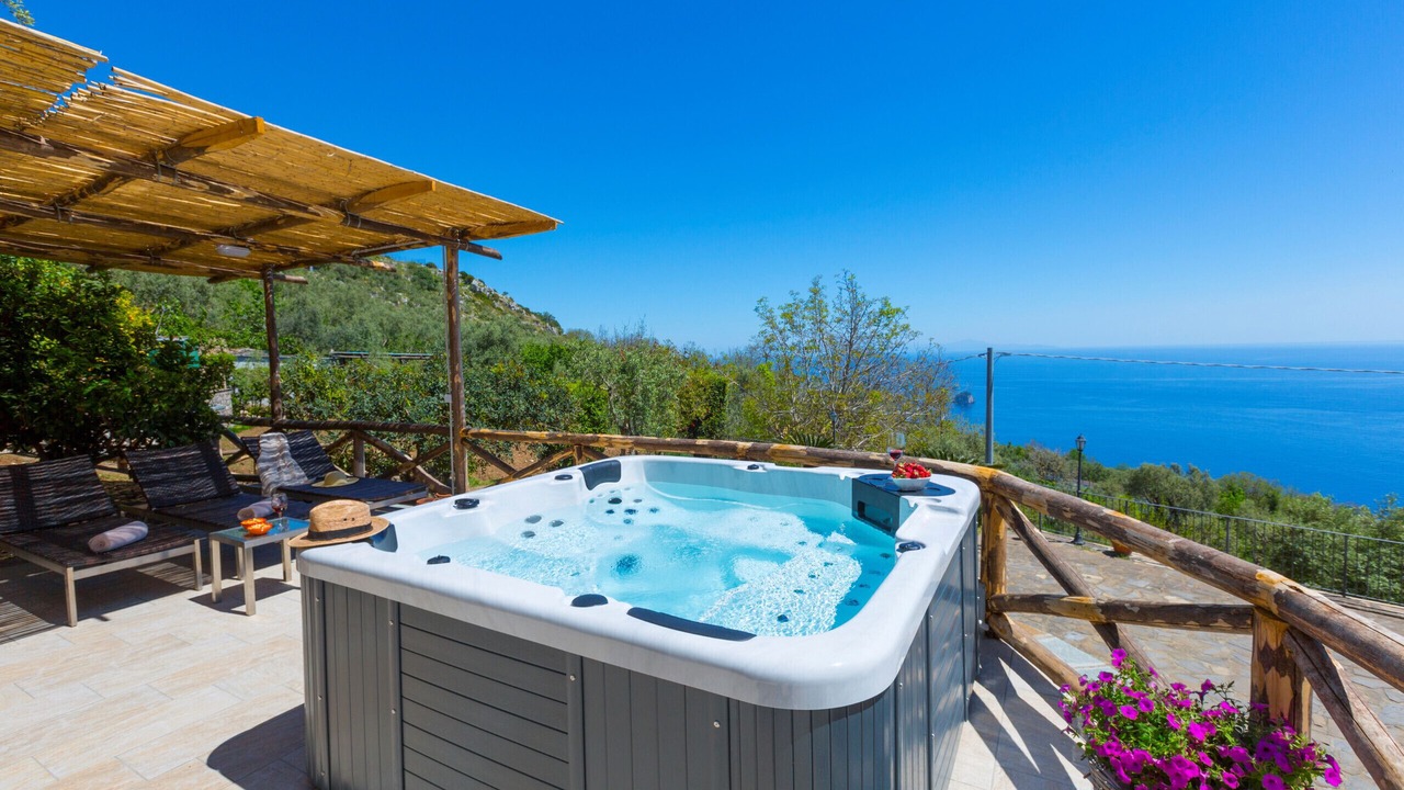 Photo of Patio Balcony in Sant'Agata sui Due Golfi