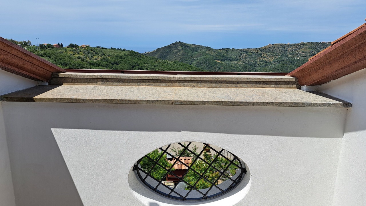 Photo of Outdoor in Celso