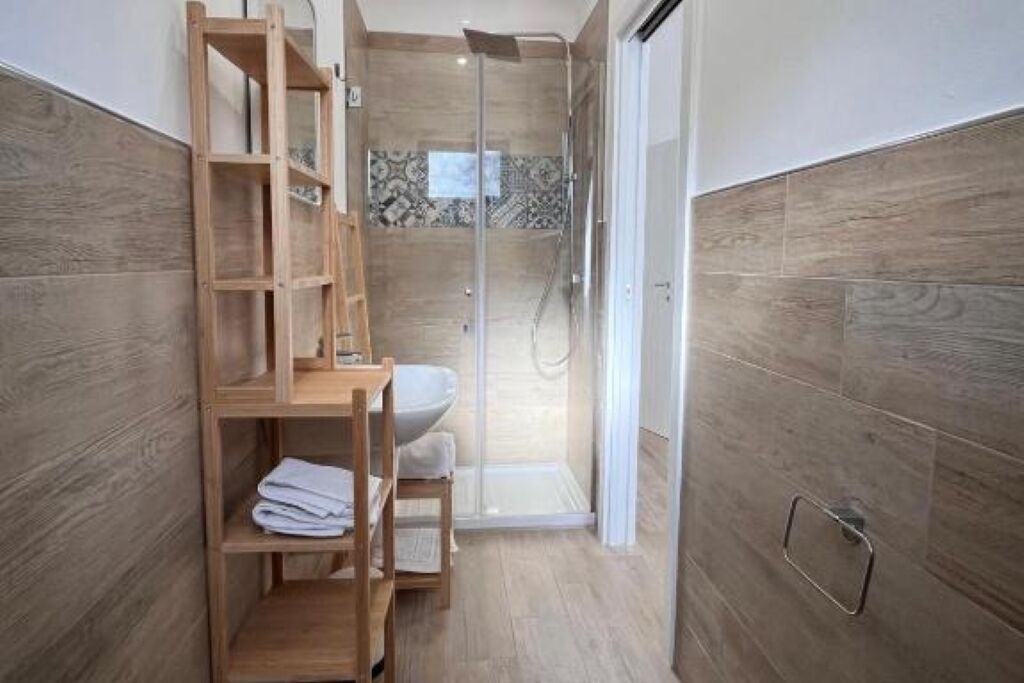Photo of Bathroom in Laureana Cilento