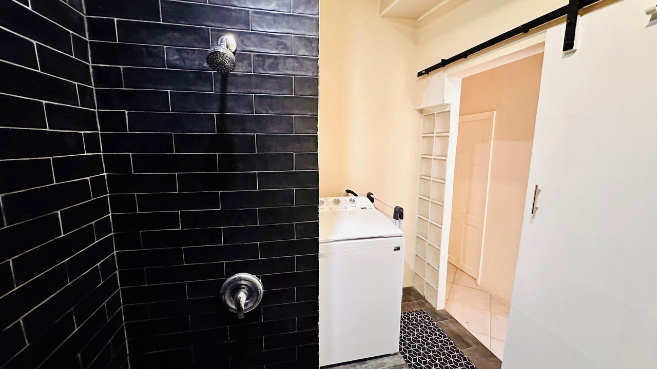 Photo of Bathroom in Sunset Crest
