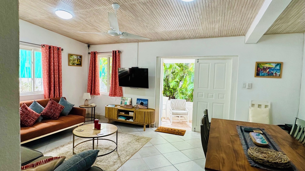 Photo of Livingroom in Sunset Crest