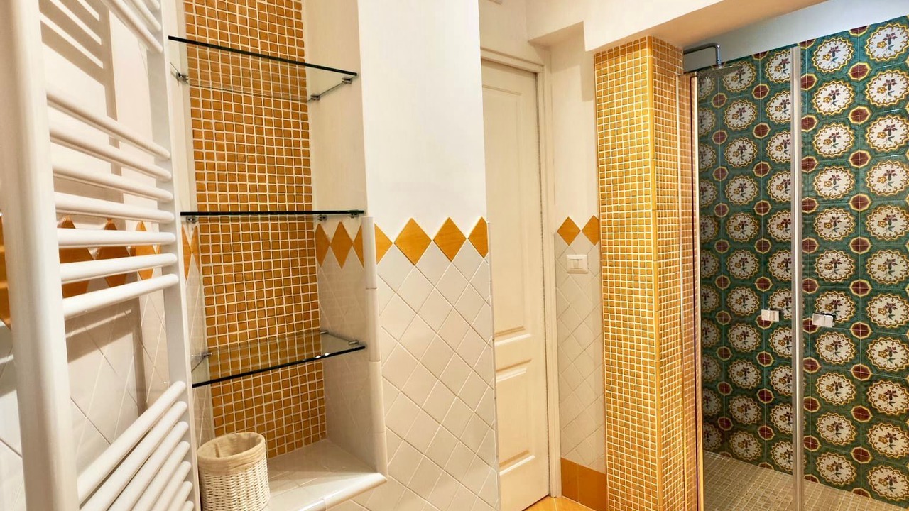Photo of Bathroom in Raito