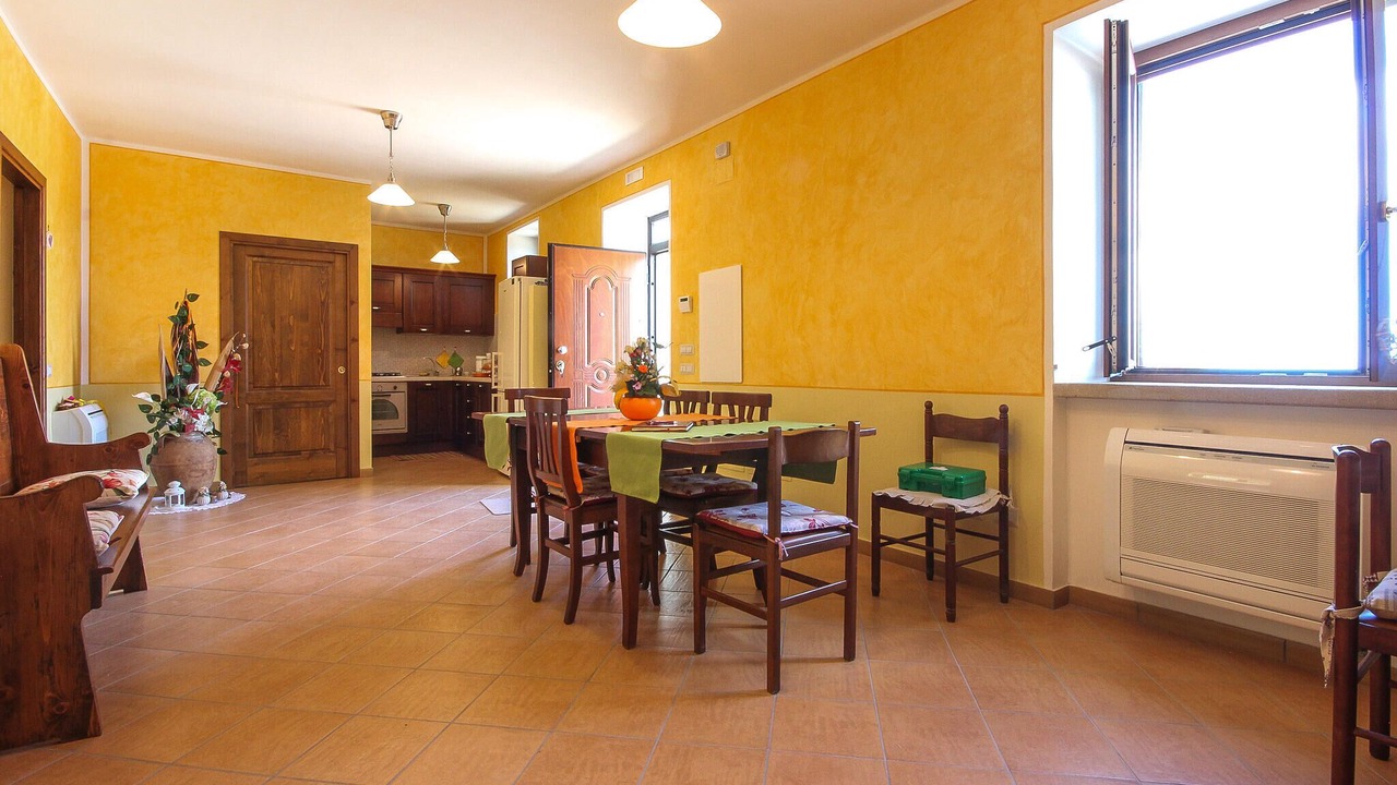 Photo of Bedroom in Laureana Cilento