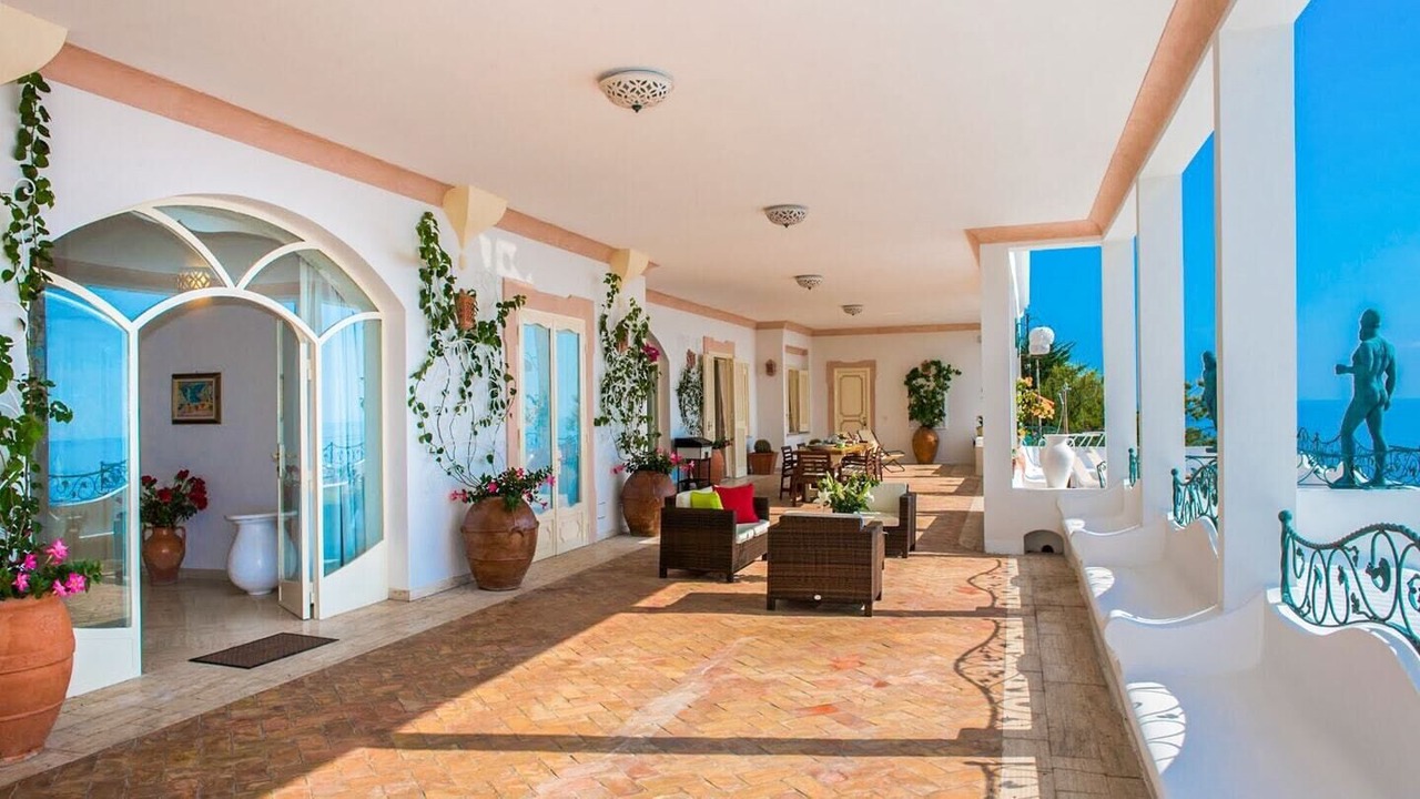 Photo of Patio Balcony in Laurito