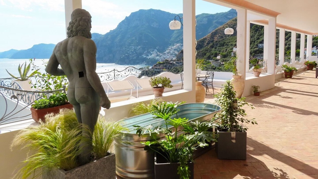 Photo of Patio Balcony in Laurito