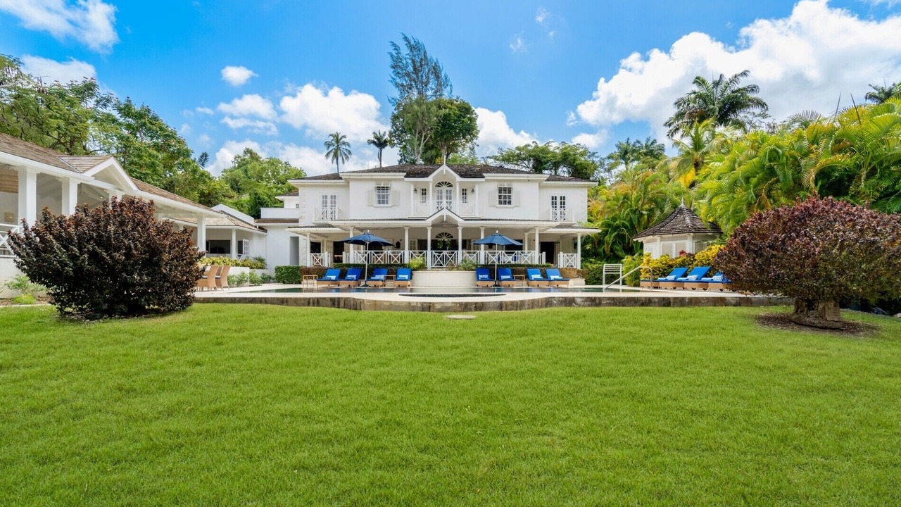 Photo of Outdoor in Holder's Hill