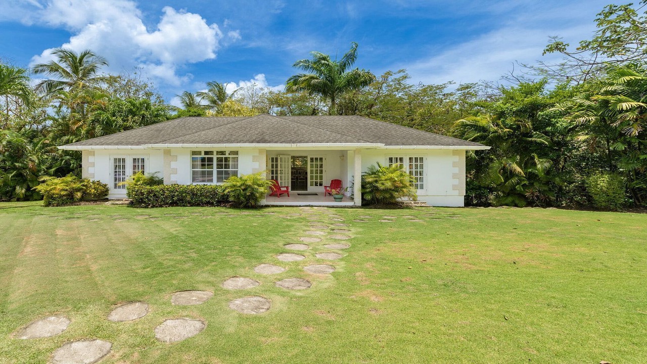 Photo of Outdoor in Sandy Lane