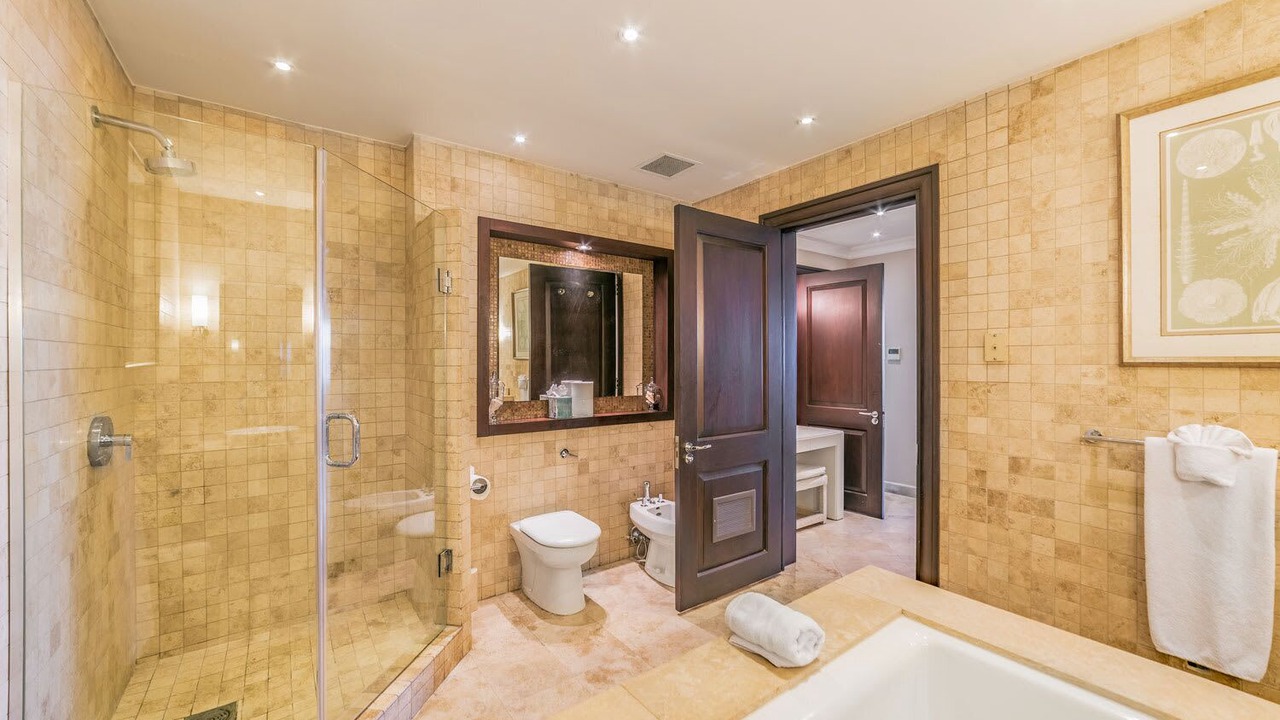 Photo of Bathroom in Prospect