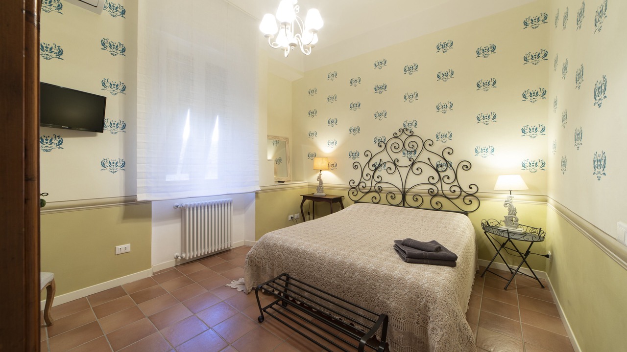 Photo of Bedroom in Livorno