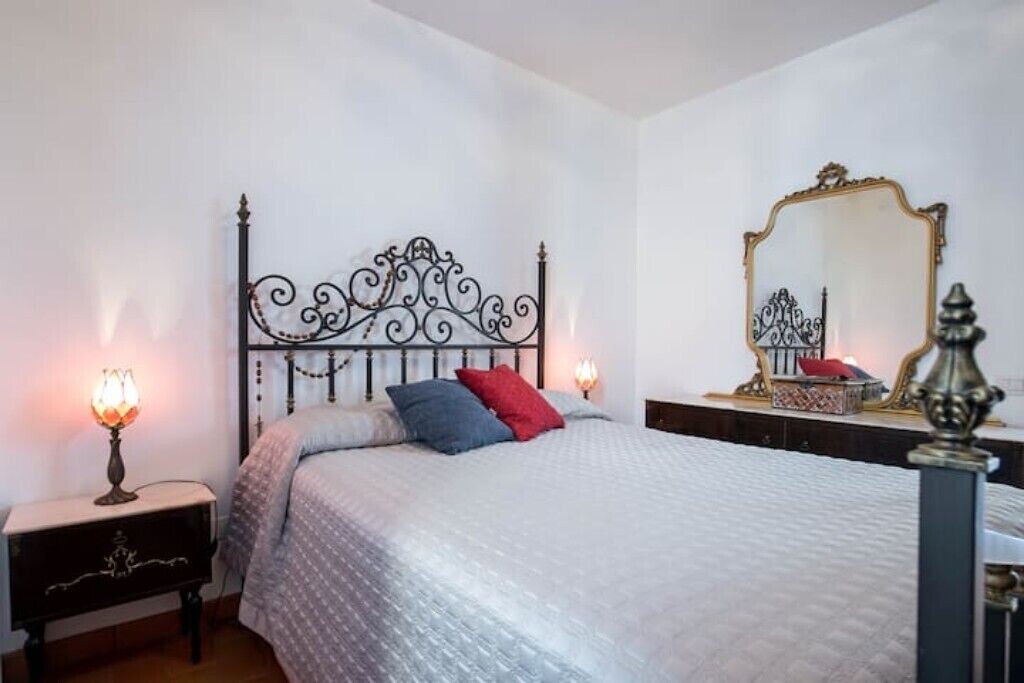 Photo of Bedroom in Cava de' Tirreni