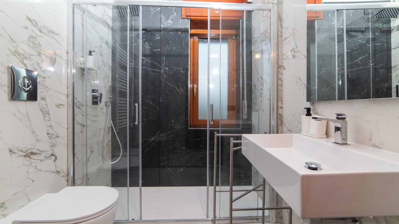 Photo of Bathroom in Marini