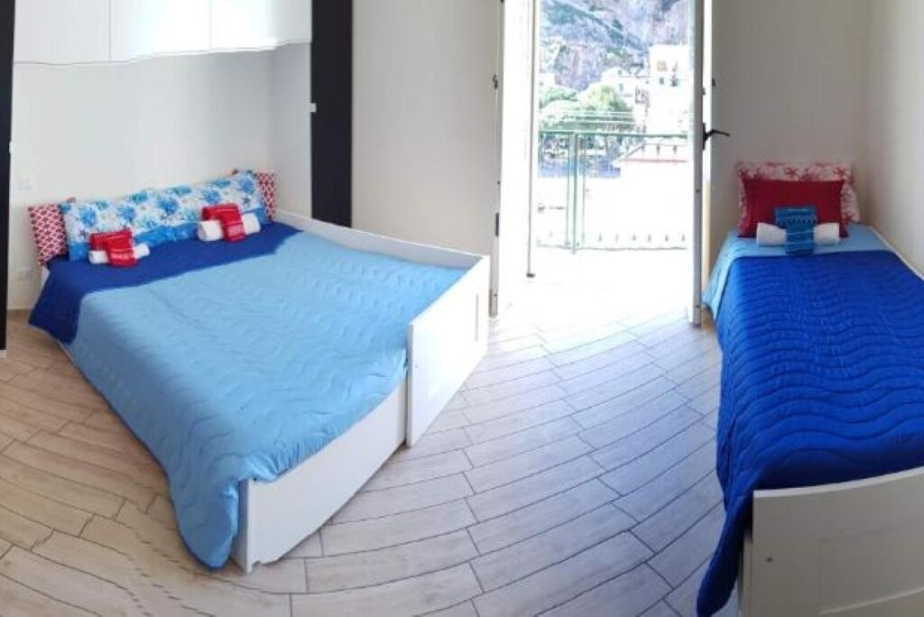 Photo of Bedroom in Cetara