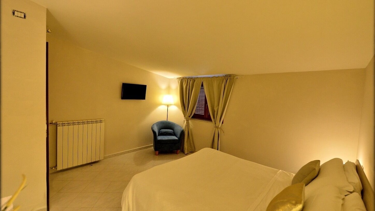 Photo of Bedroom in Cava de' Tirreni