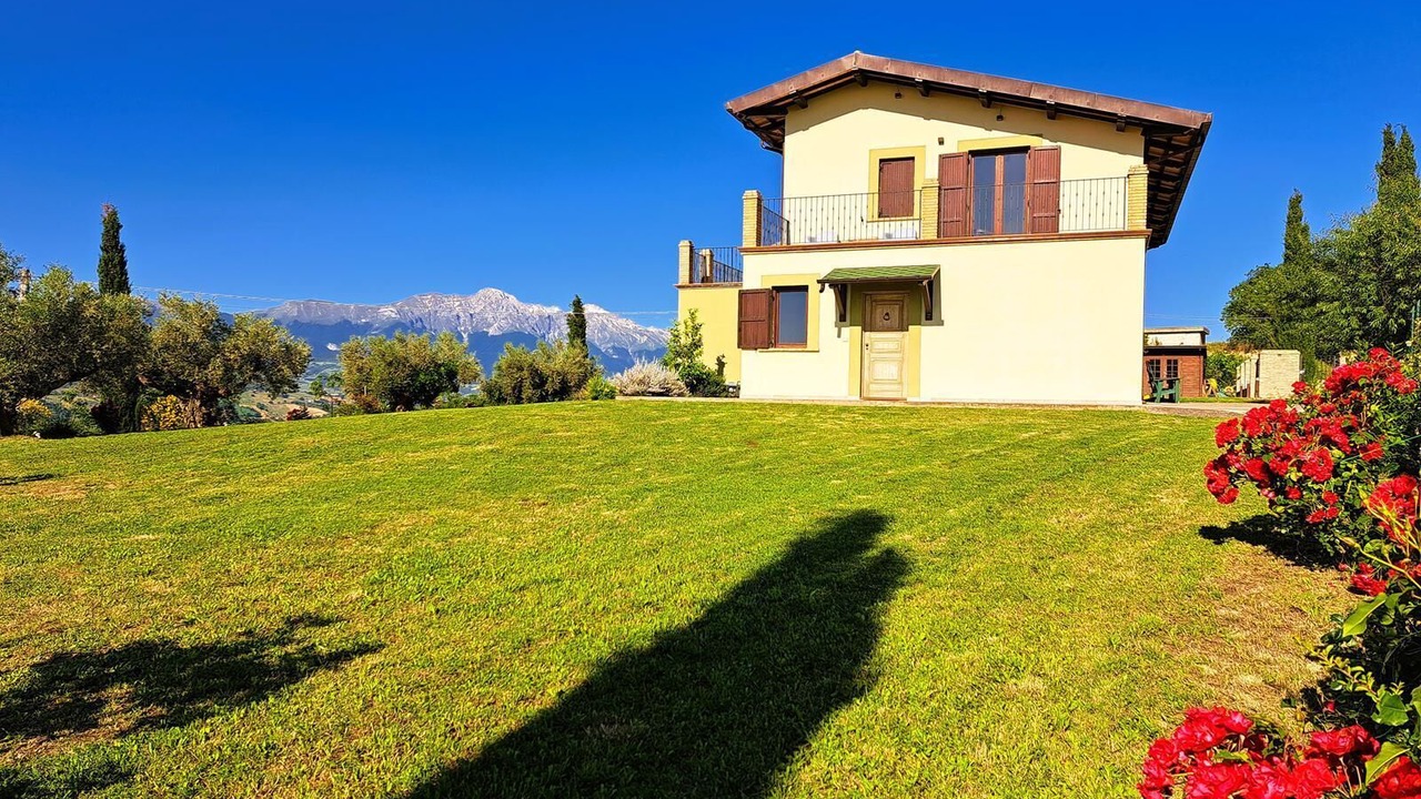 Photo of Outdoor in Marciano