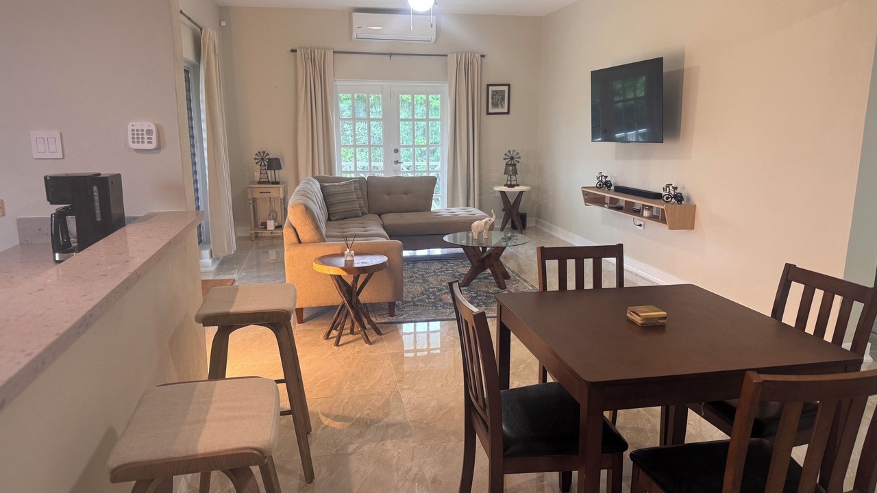 Photo of Livingroom in Rendezvous