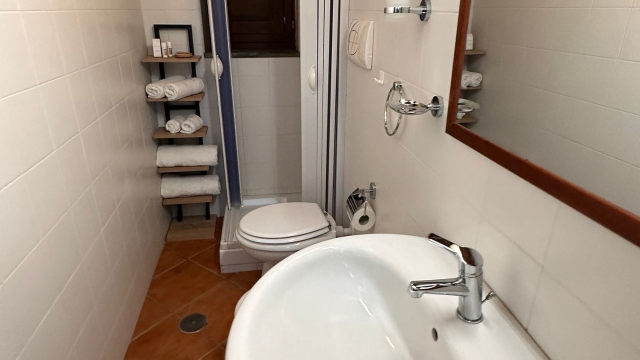 Photo of Bathroom in Paestum