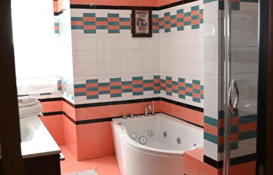 Photo of Bathroom in Lioni