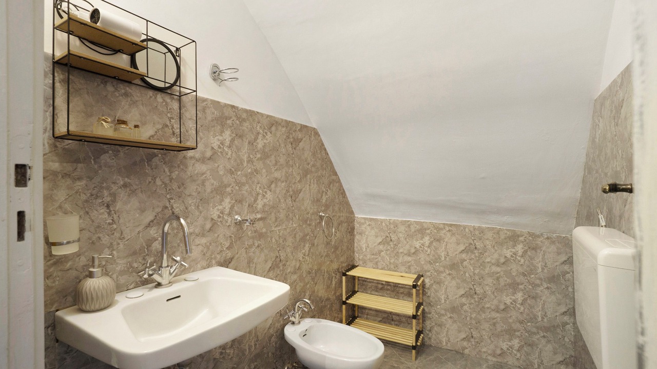 Photo of Bathroom in Seiano