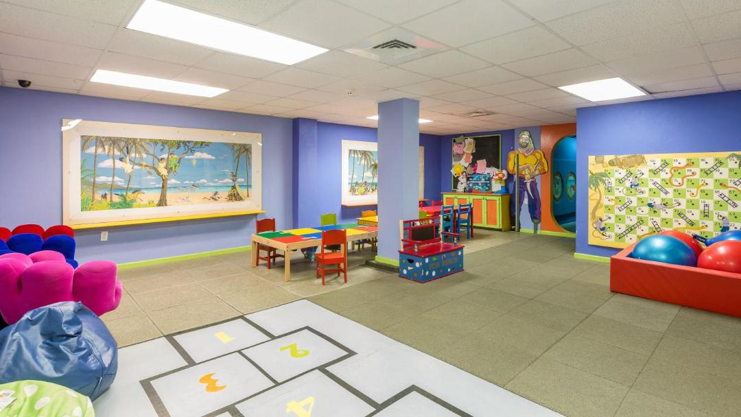 Photo of Others in Maxwell