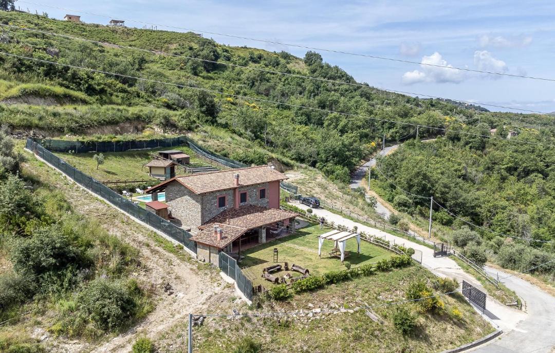 Photo of Others in Torchiara