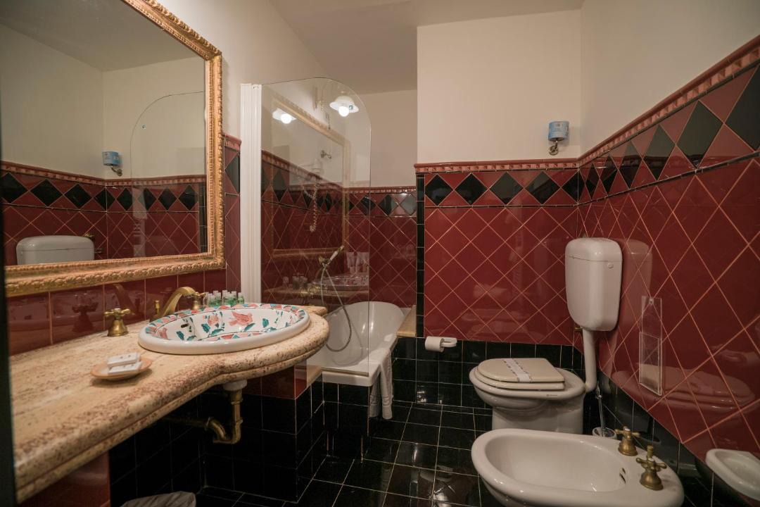 Photo of Bathroom in Quadrivio