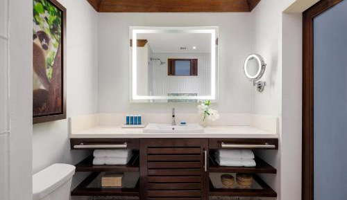 Caribbean Grand Luxe Walkout