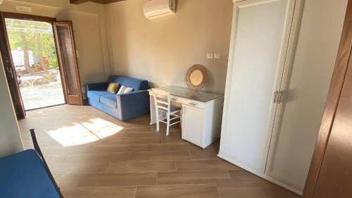Quadruple Room with Terrace