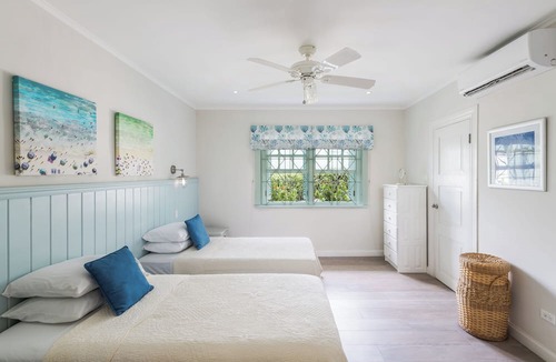 Mullins Beach House | Southwinds - by Zenbreak