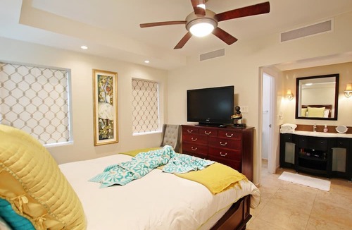Maxwell House | Stunning Beachfront 2-Bed Condo with Pool - Ocean One 204 by BSL Rentals