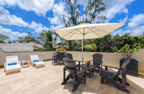 Gibbs Bay House | Kingsgate #1 - by Zenbreak