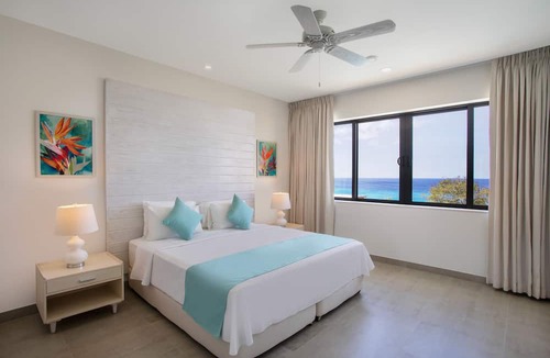 Durants Apartment | Villas & Suites at Beach View