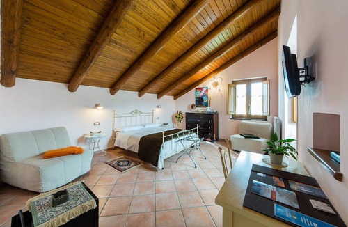 San Lazzaro Bed & Breakfast | Beata Solitudo B&B